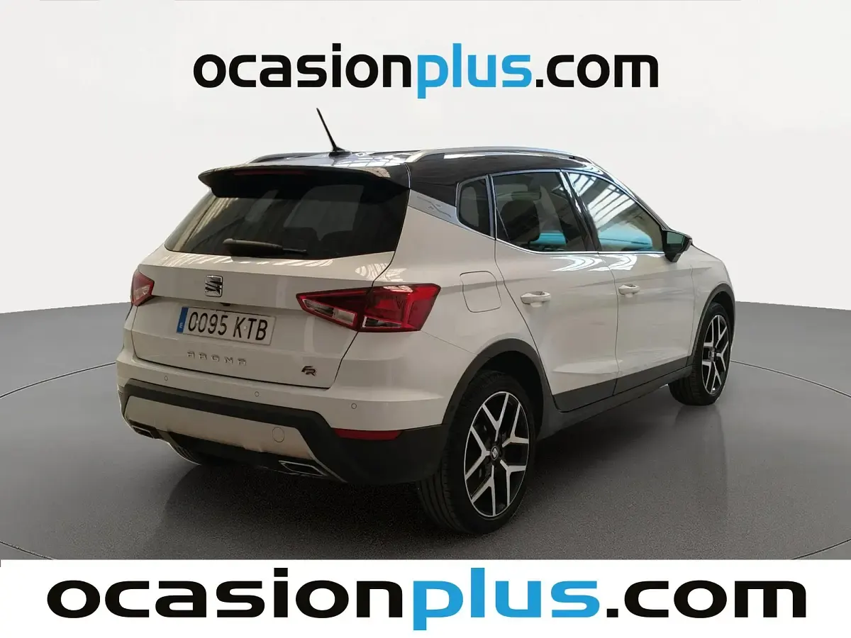 Usado Seat Arona FR 150 CV (110 kW) 2019 Blanco SUV