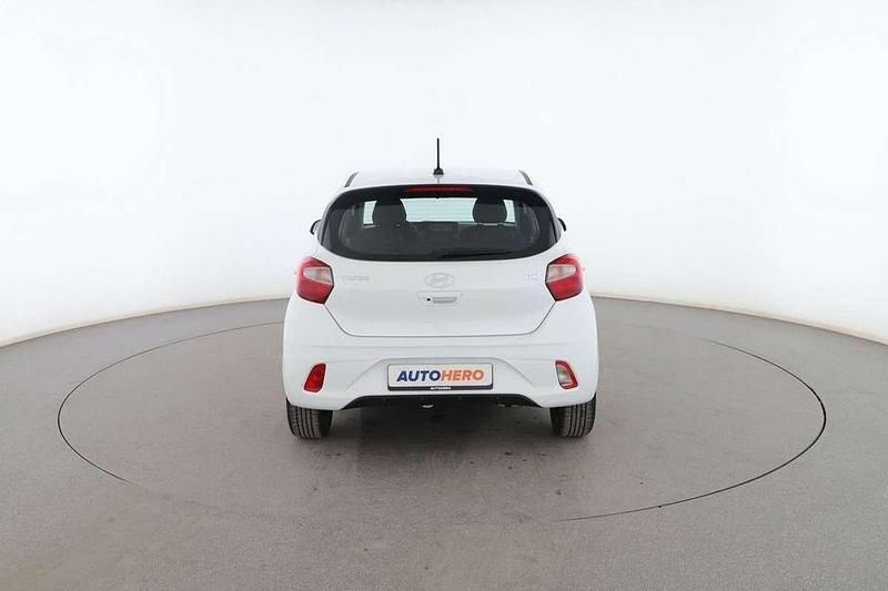 Blanco Usado 2024 Hyundai i10 Utilitario | 14.475 € (Precio justo) - Imagen 1/1