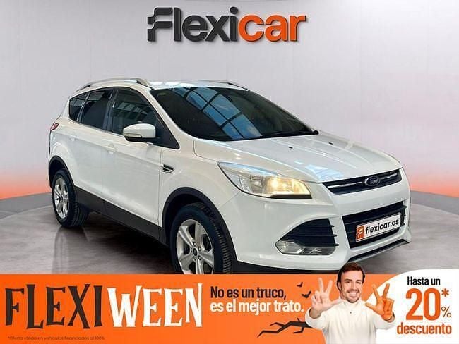 Blanco Usado 2015 Ford Kuga Trend SUV | 12.470 € (Precio justo) - Imagen 1/4