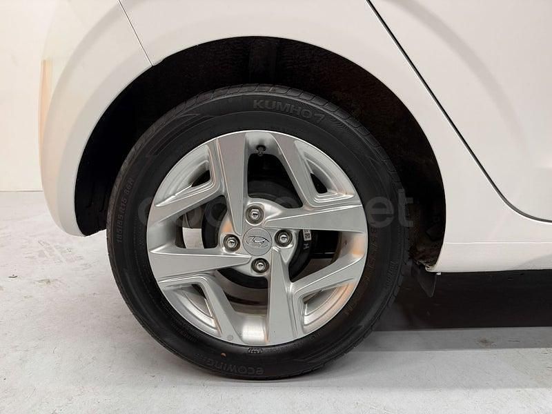 Usado Hyundai i10 67 CV (49 kW) 2022 Blanco Utilitario