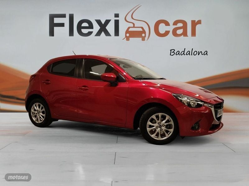 Usado Mazda 2 Style 90 CV (66 kW) 2016 Rojo Berlina