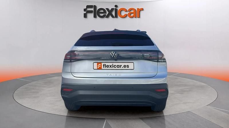 Usado VW Taigo 116 CV (85 kW) 2024 Gris SUV