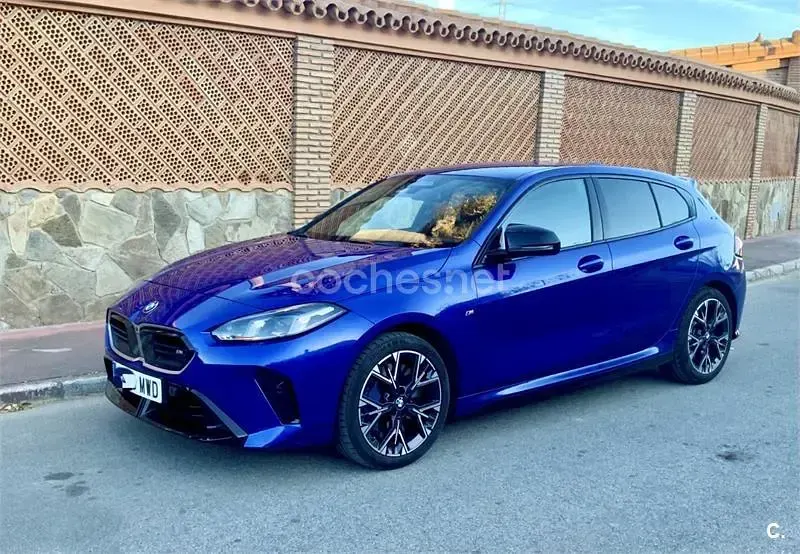 Usado BMW M135 Comfort Edition 300 CV (220 kW) 2024 Azul Utilitario