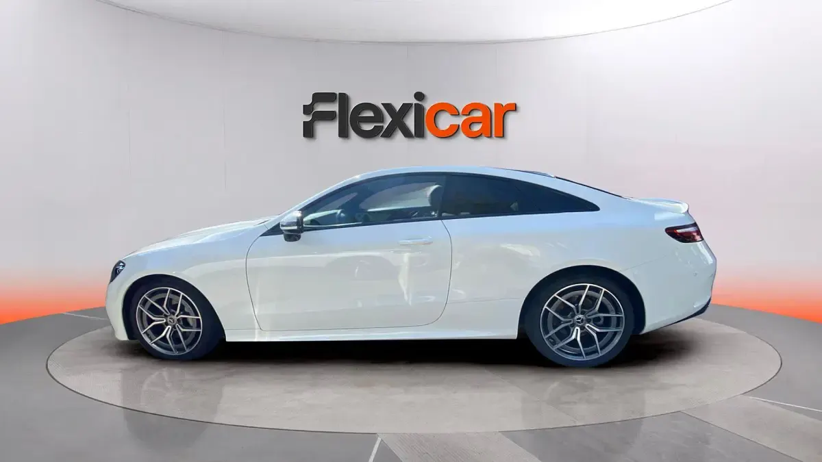 Usado Mercedes E300 258 CV (189 kW) 2020 Blanco Coupe