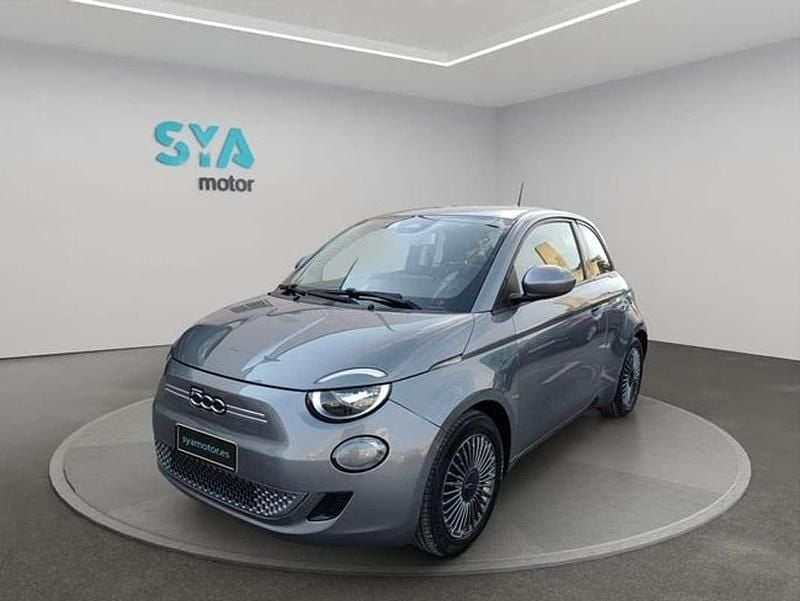Usado Fiat 500e Icon 85 kW (116 CV) 2021 Gris Berlina