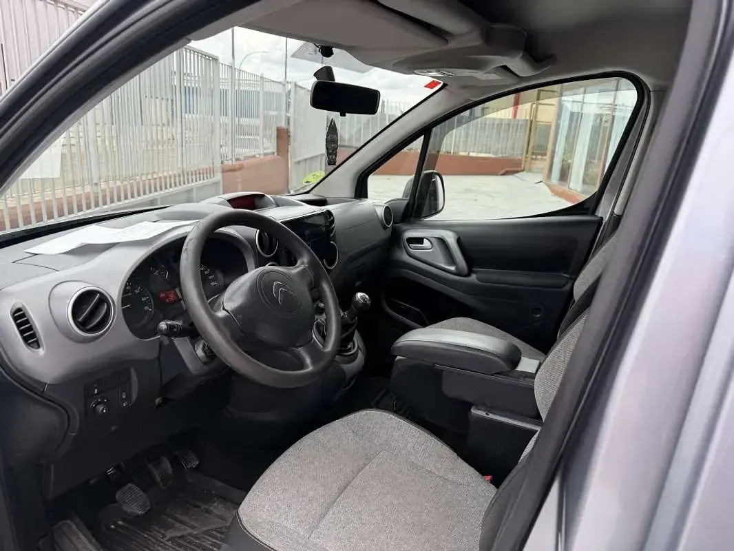 Usado Citroën Berlingo 102 CV (75 kW) 2018 Gris Monovolumen