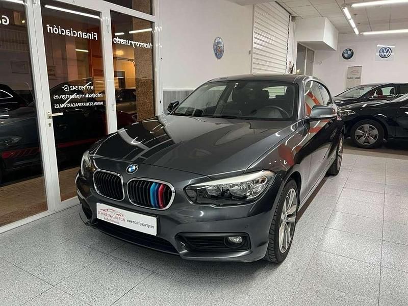 Usado BMW 116 Efficient Dynamics 116 HP (85 kW) 2018 Cinzento Citadino