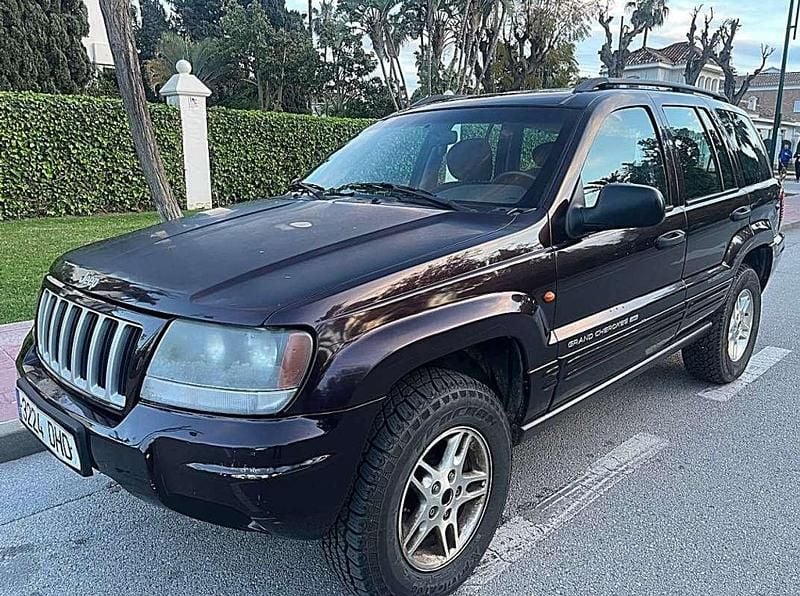 Usado Jeep Grand Cherokee Laredo 163 CV (119 kW) 2005 Marrón SUV