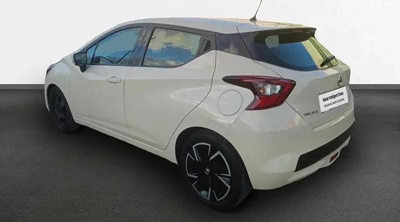 Usado Nissan Micra Acenta 92 CV (67 kW) 2021 Ivory (sólido)