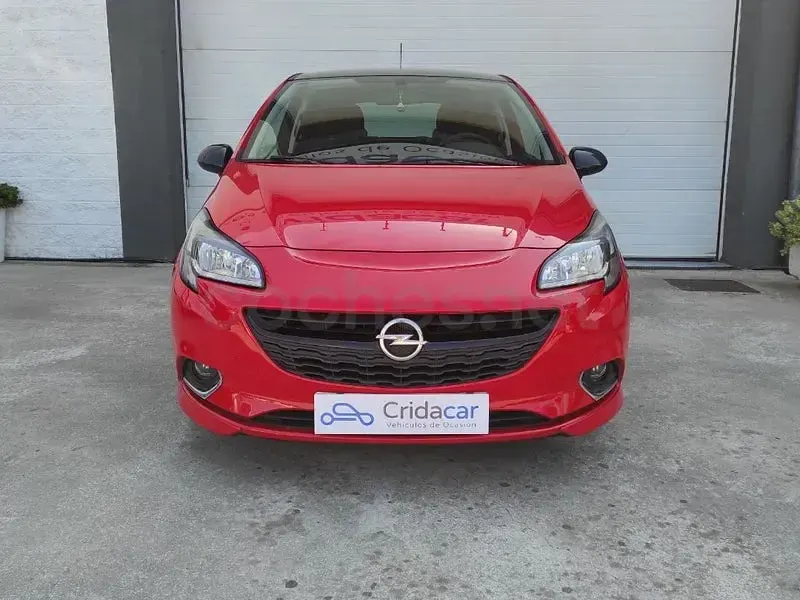 Usado Opel Corsa Color Edition 95 CV (69 kW) 2016 Rojo Utilitario