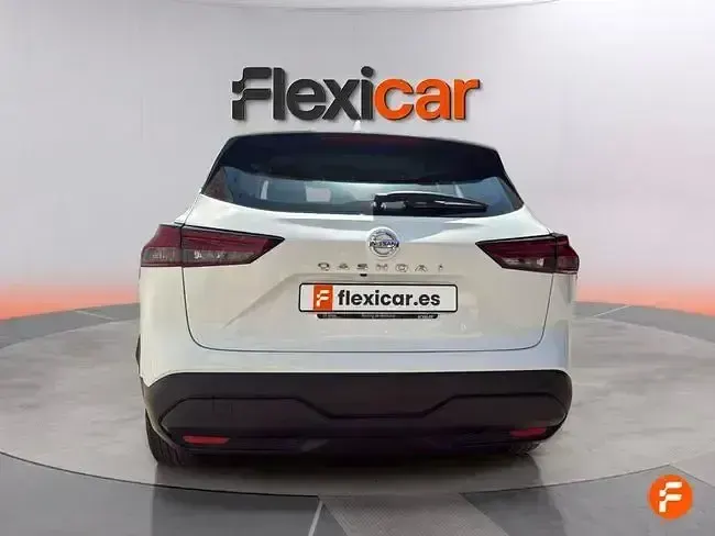 Usado Nissan Qashqai Acenta 140 CV (102 kW) 2022 Blanco SUV