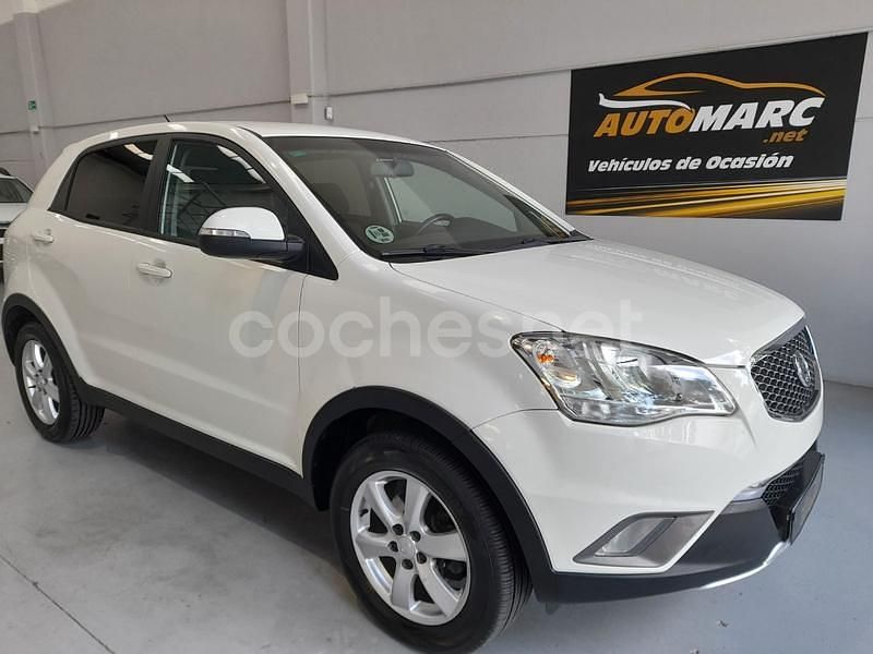 Blanco Usado 2011 Ssangyong (KGM) Korando Limited SUV | 6990 € (Buen precio) - Imagen 1/4