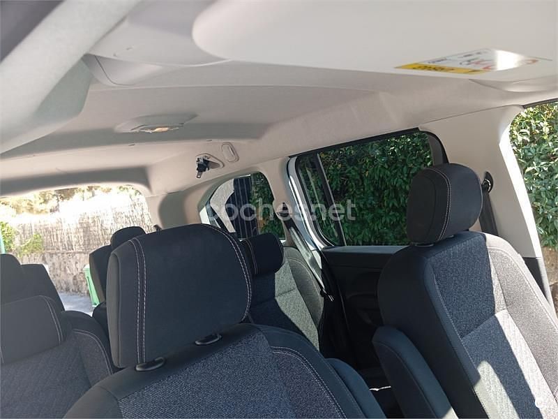 Usado Peugeot Rifter Allure 130 CV (95 kW) 2025 Blanco Monovolumen