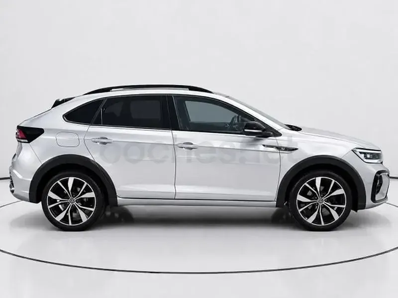 Usado VW Taigo R-line 150 CV (110 kW) 2023 Gris SUV