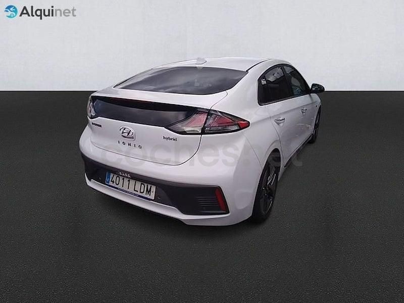 Usado Hyundai Ioniq 141 CV (103 kW) 2019 Blanco Utilitario