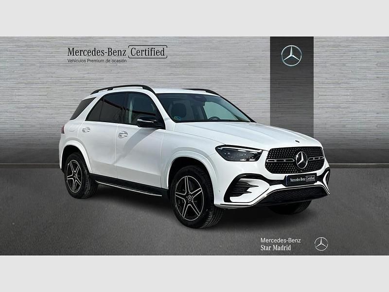 Usado Mercedes GLE300 AMG line 272 CV (200 kW) 2025 Blanco polar (sólido) SUV