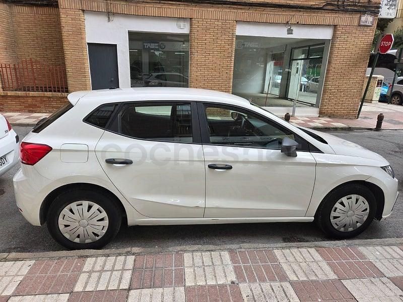 Usado Seat Ibiza Reference 95 CV (69 kW) 2020 Blanco Utilitario