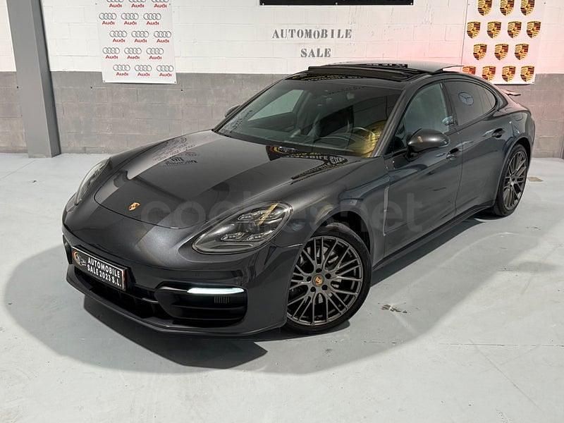 Usado Porsche Panamera 4 Platinum Edition 462 CV (339 kW) 2022 Gris / plata Berlina