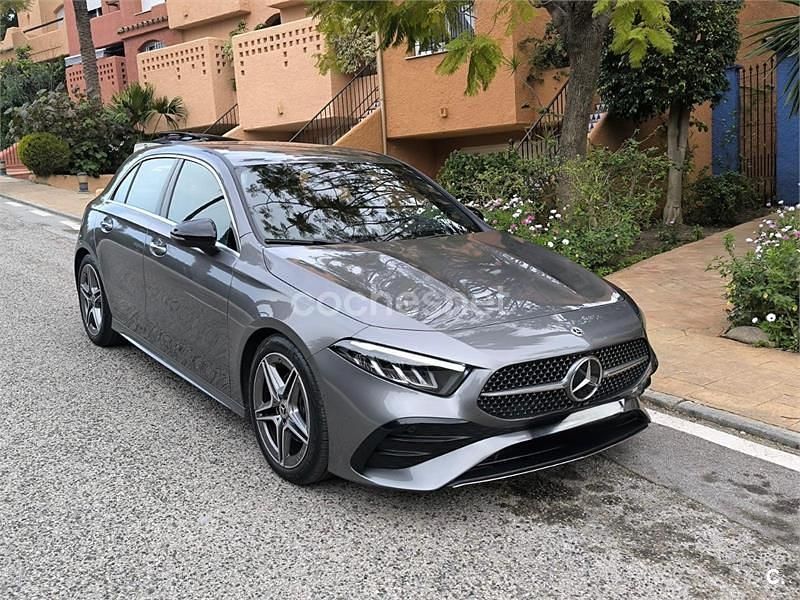 Usado Mercedes A200 150 CV (110 kW) 2023 Gris / plata Berlina