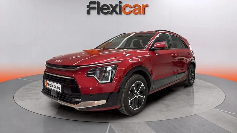 Usado Kia Niro 129 CV (94 kW) 2025 Rojo SUV
