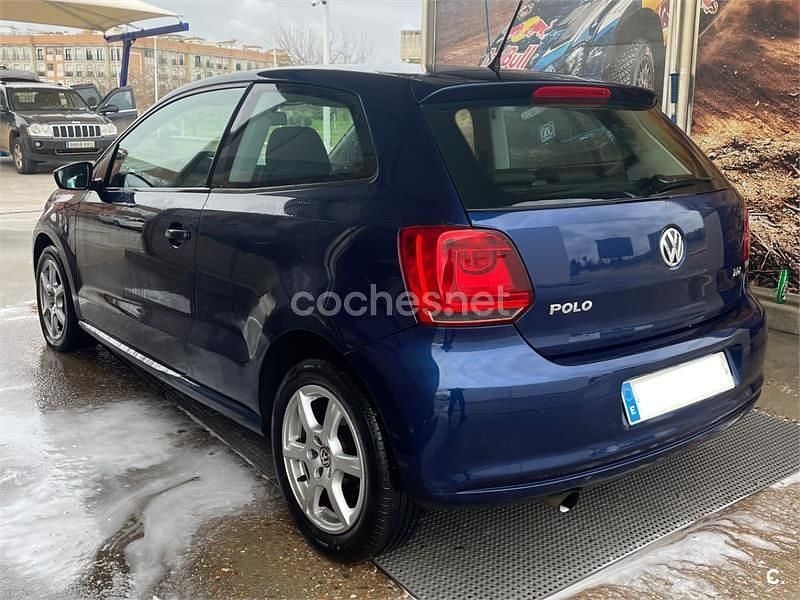 Usado VW Polo Sport 90 CV (66 kW) 2012 Azul Utilitario