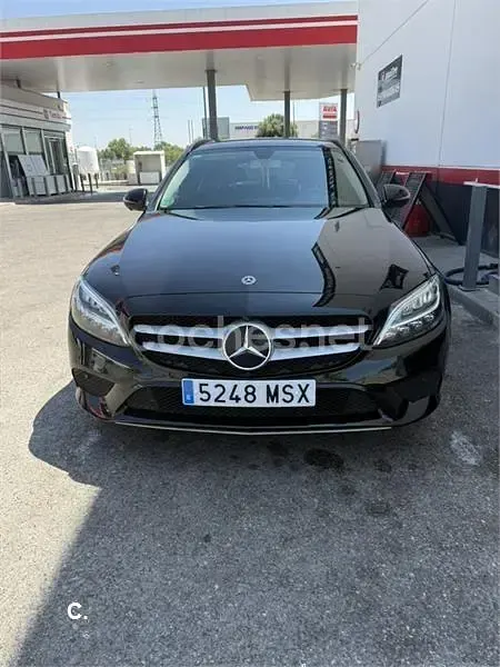 Usado Mercedes C200 150 CV (110 kW) 2019 Negro Familiar