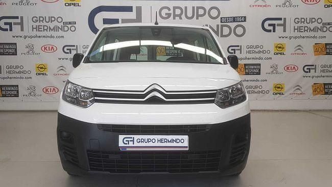 Usado Citroën Berlingo Live 100 CV (73 kW) 2019 Blanco Monovolumen