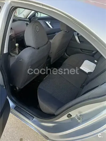 Usado Nissan Primera Visia 120 CV (88 kW) 2006 Gris / plata Berlina