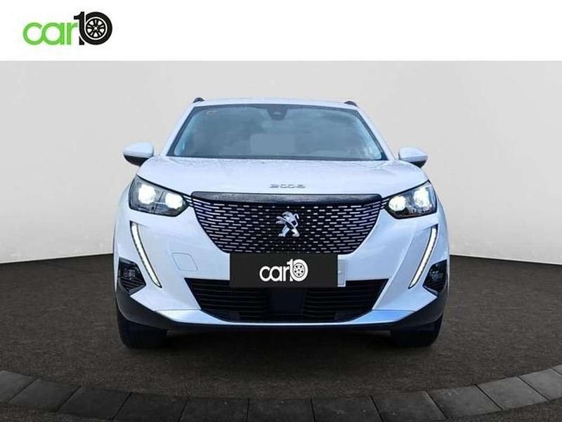 Usado Peugeot 2008 Active 110 CV (80 kW) 2022 Blanco SUV