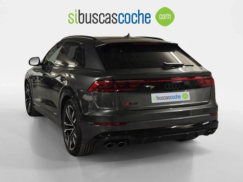 Usado Audi SQ8 507 CV (372 kW) 2024 Gris/plata SUV