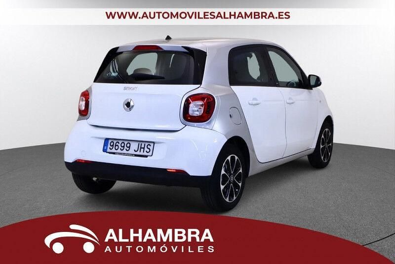 Usado Smart ForFour Passion 71 CV (52 kW) 2015 Blanco Utilitario