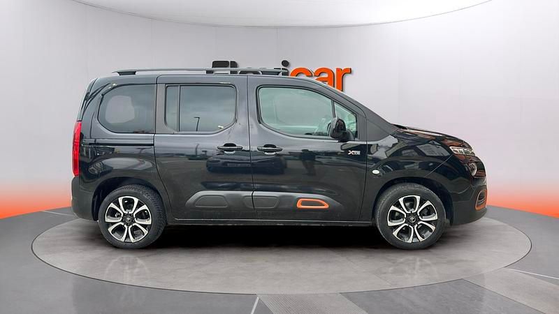 Usado Citroën Berlingo Feel 102 CV (75 kW) 2019 Negro Monovolumen