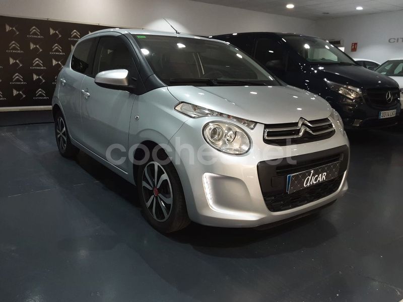 Usado Citroën C1 PureTech 82 CV (60 kW) 2017 Gris plata Utilitario