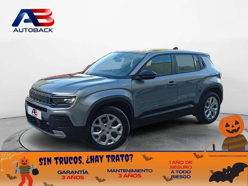 Plateado Usado 2024 Jeep Avenger EV Altitude SUV | 20.635 € - Imagen 1/2