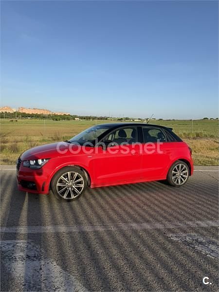 Usado Audi A1 Sportback 90 CV (66 kW) 2014 Rojo Utilitario