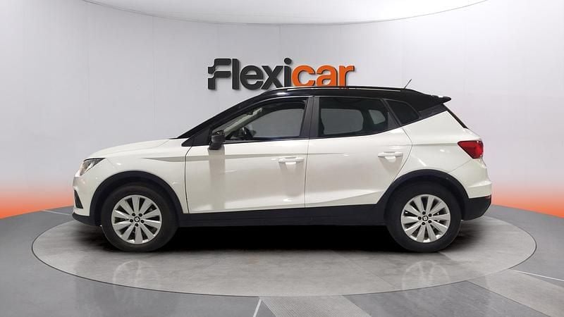 Usado Seat Arona Ecomotive 95 CV (69 kW) 2019 Blanco SUV