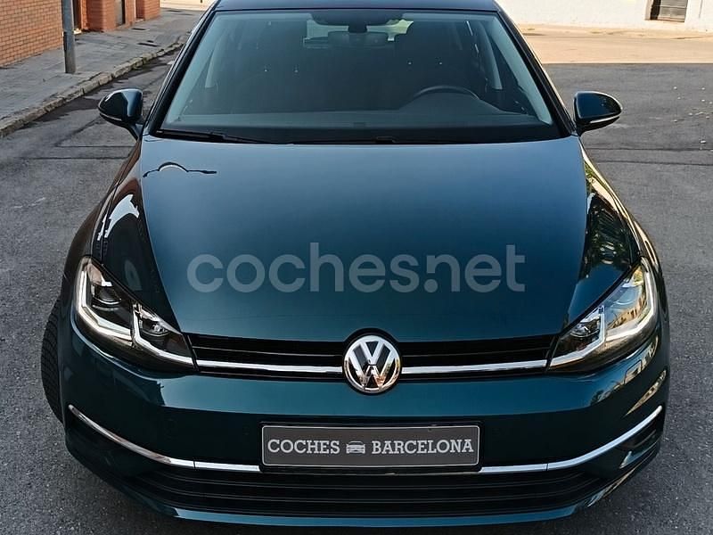 Verde Usado 2018 VW Golf VII Advance Berlina | 17.900 € (Buen precio) - Imagen 1/4