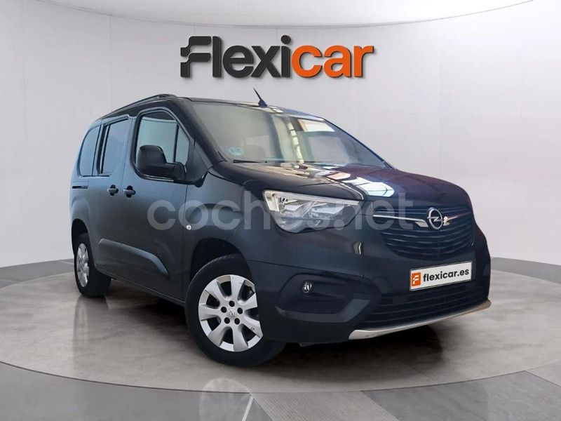 Negro Usado 2023 Opel Combo Life Elegance Monovolumen | 23.490 € (Caro) - Imagen 1/4