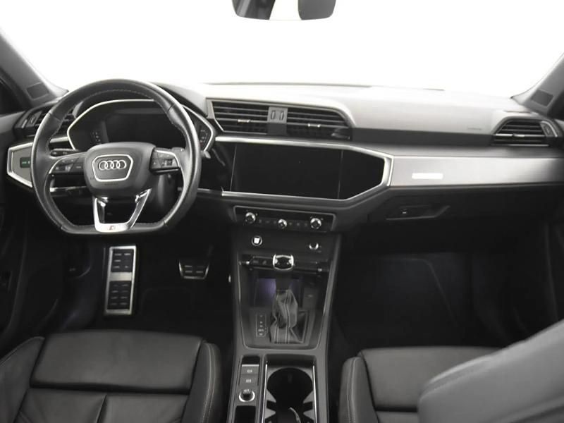 Usado Audi Q3 Sportback 150 CV (110 kW) 2022 Rojo SUV