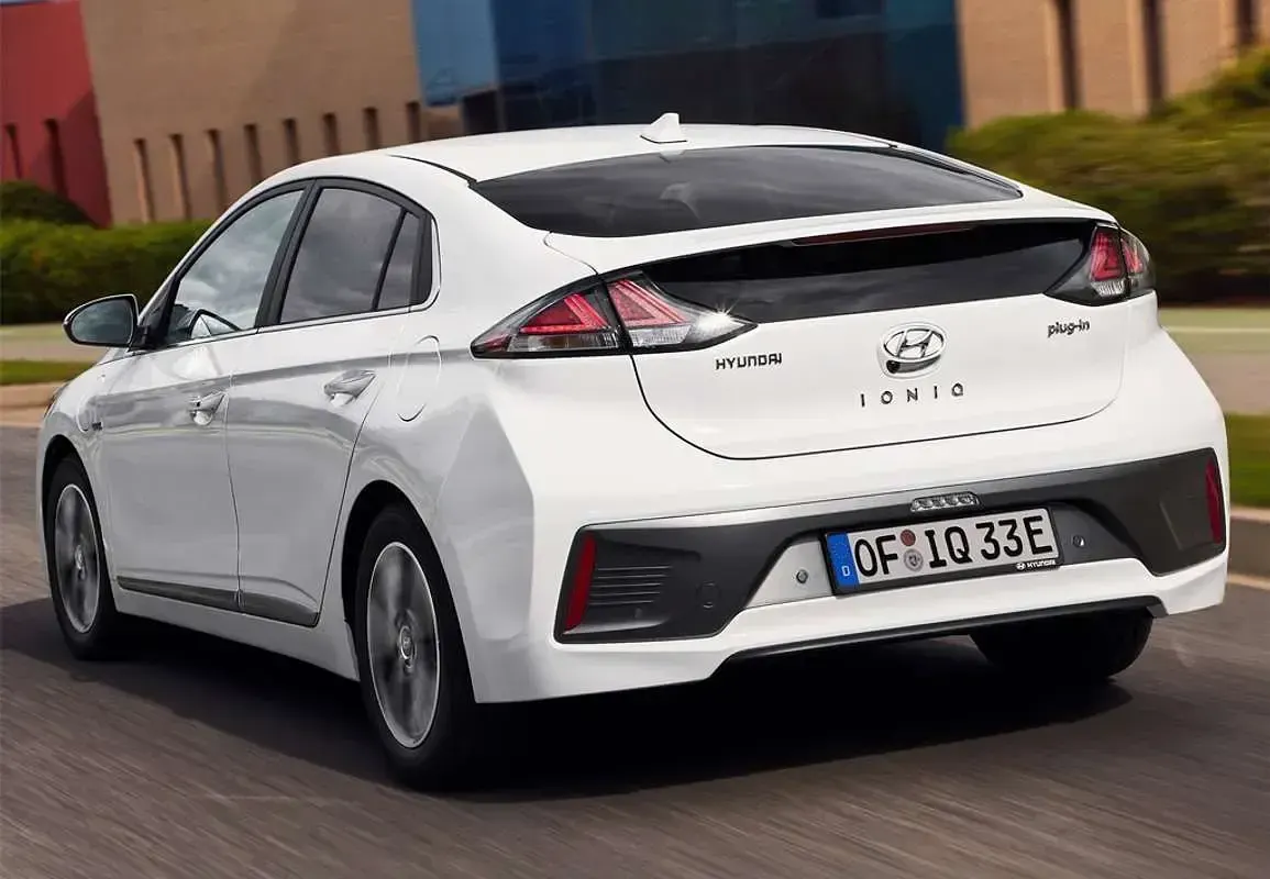 Usado Hyundai Ioniq 141 CV (103 kW) 2022 Azul Utilitario