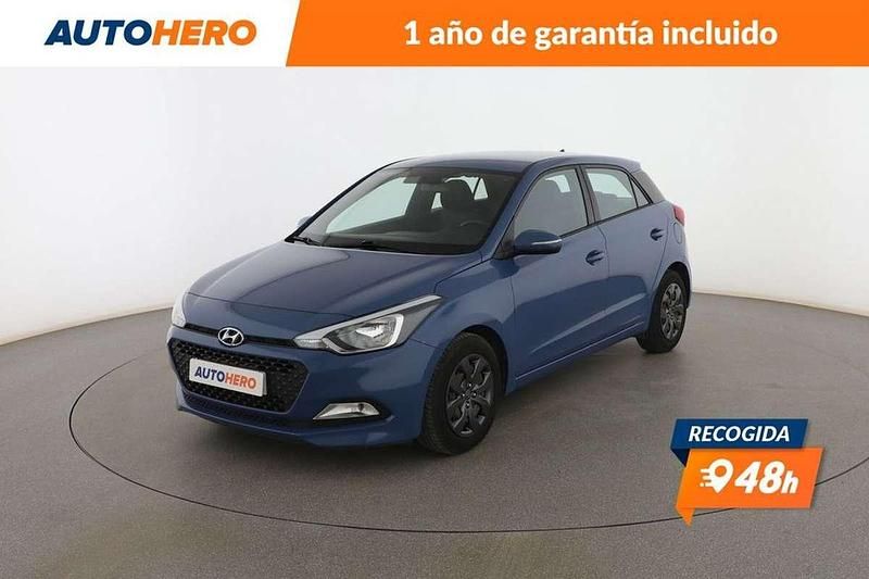 Azul Usado 2017 Hyundai i20 Berlina | 9799 € (Precio justo) - Imagen 1/3