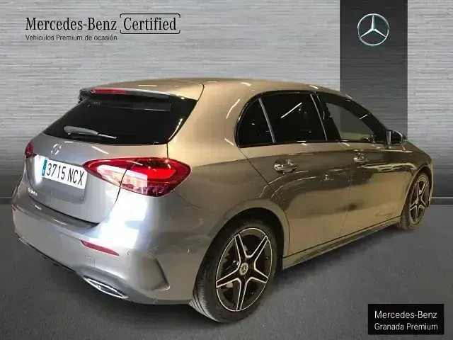 Usado Mercedes A200 150 CV (110 kW) 2025 Gris Berlina