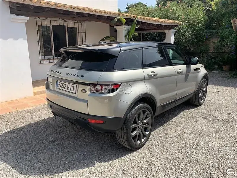 Usado Land Rover Range Rover evoque Pure 150 CV (110 kW) 2013 Gris / plata SUV