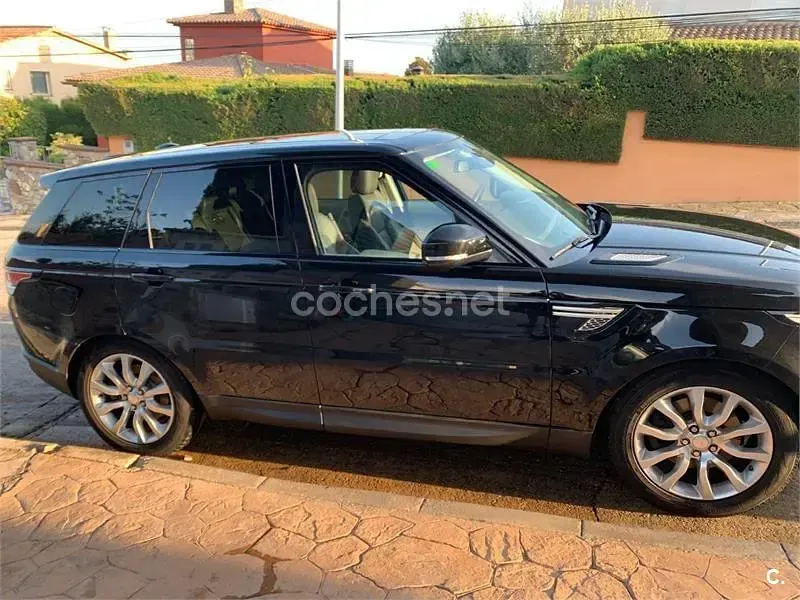 Usado Land Rover Range Rover HSE 258 CV (189 kW) 2015 Negro SUV