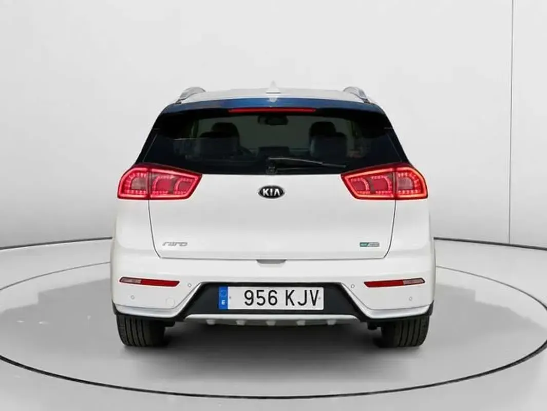 Usado Kia Niro 141 CV (103 kW) 2018 Blanco SUV
