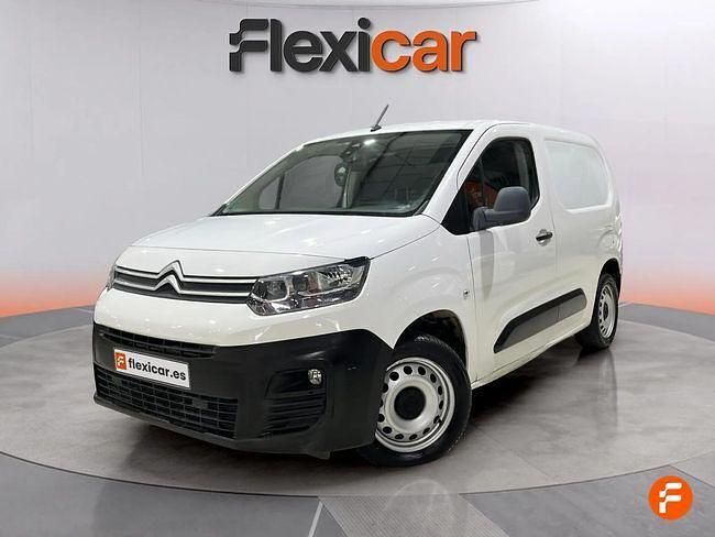 Usado Citroën Berlingo Live 100 CV (73 kW) 2018 Blanco Monovolumen