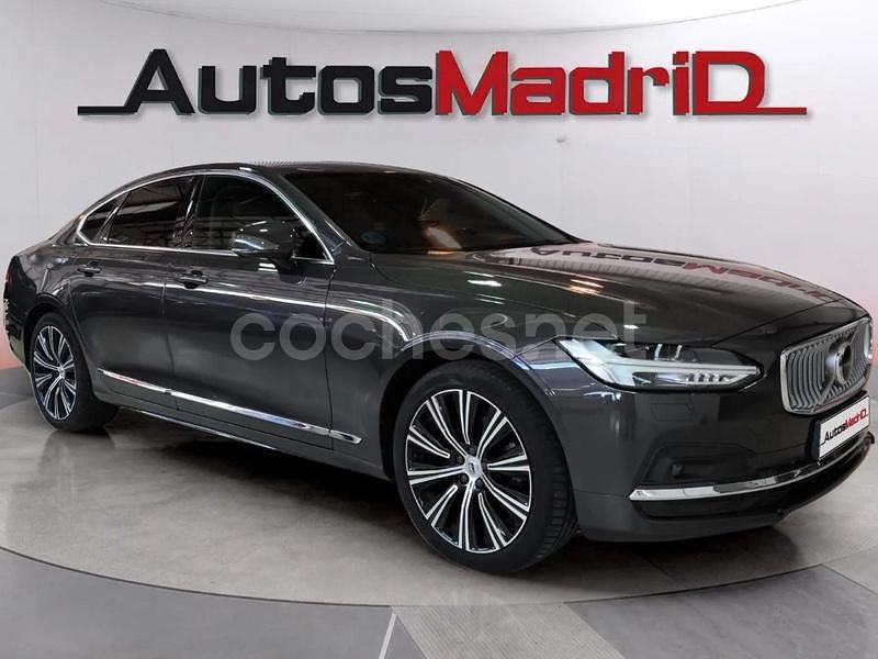 Gris / plata Usado 2023 Volvo S90 R-Design Berlina | 39.990 € (Un poco caro) - Imagen 1/4
