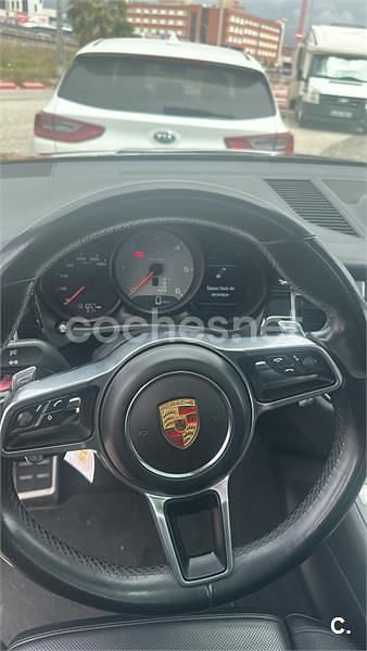 Używany Porsche Macan S 258 KM (189 kW) 2015 Czarny SUV