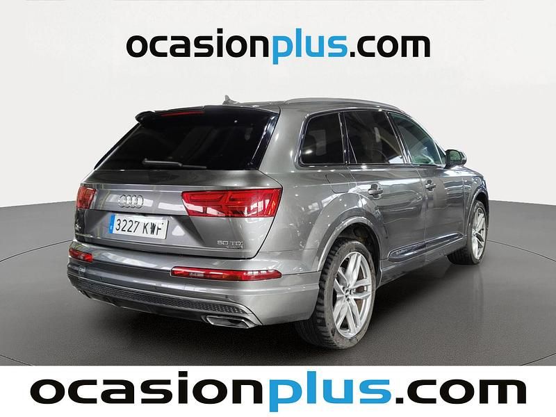 Usado Audi Q7 S-Line 286 CV (210 kW) 2019 Gris SUV