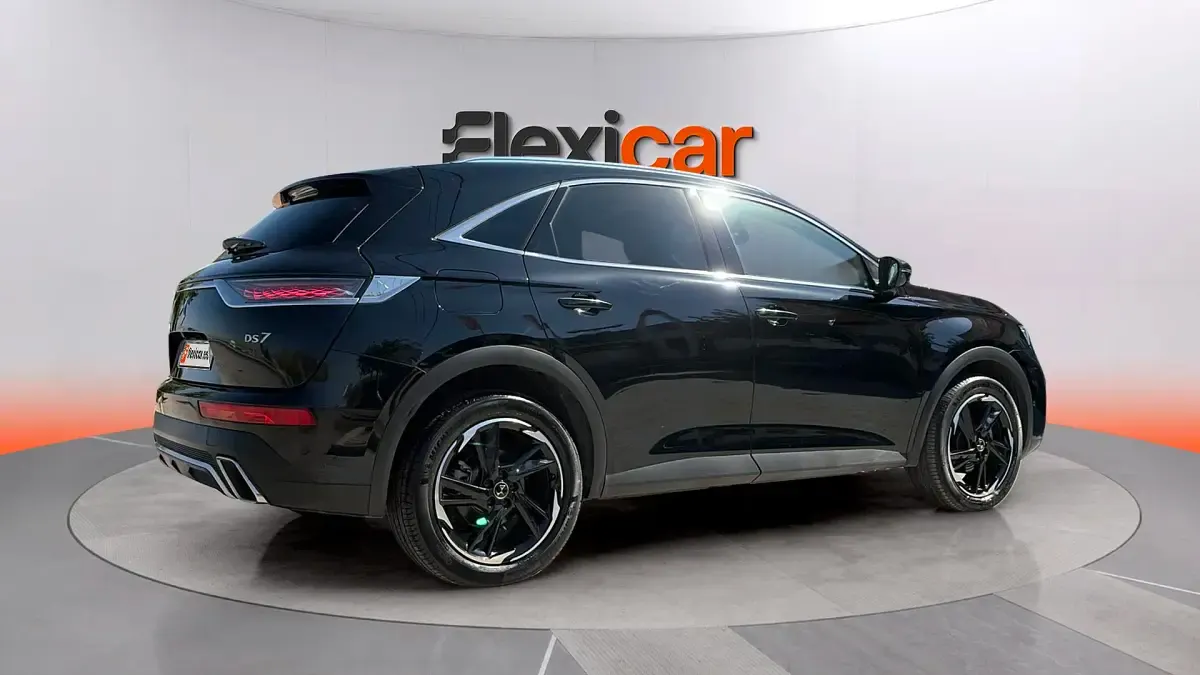Usado DS Automobiles DS7 Crossback Rivoli 180 CV (132 kW) 2023 Negro SUV